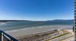1301 1575 Beach Avenue