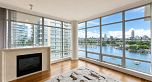 1201 428 Beach Crescent