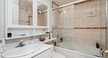 732 W 26th Avenue