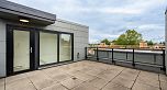 2 589 W King Edward Avenue