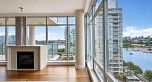 1201 428 Beach Crescent