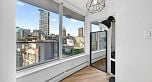 905 58 Keefer Place