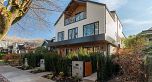 3 2976 W 13th Avenue