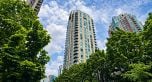 1702 928 Richards Street
