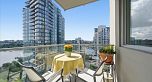 2002 1408 Strathmore Mews