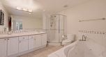 21 1550 Larkhall Crescent