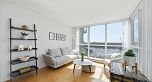 2002 1408 Strathmore Mews