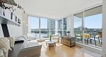 2002 1408 Strathmore Mews