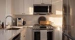 21 1550 Larkhall Crescent