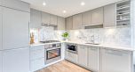 324 7828 Granville Street