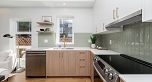 1 678 E 22nd Avenue