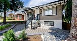 2843 E 5th Avenue