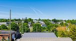2 678 E 22nd Avenue