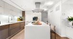 903 8 Smithe Mews