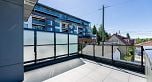 2 678 E 22nd Avenue