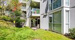 3 8420 Jellicoe Street