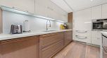 903 8 Smithe Mews