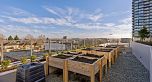 606 8415 Granville Street