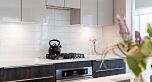 324 1588 E Hastings Street