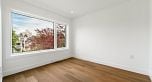 1 950 W 17th Avenue
