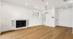 1 950 W 17th Avenue
