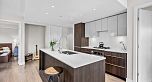 324 1588 E Hastings Street