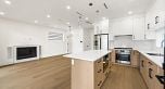 1 950 W 17th Avenue