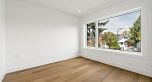 1 950 W 17th Avenue