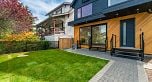 1 950 W 17th Avenue