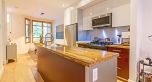 822 W 6th Avenue