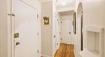 6 985 Jervis Street