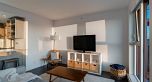 1001 933 E Hastings Street