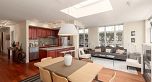PH803 988 Richards Street