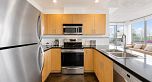 801 919 Station Street