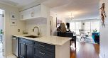 3F 199 Drake Street