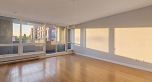 410 718 Main Street