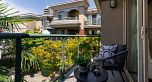 323 332 Lonsdale Avenue