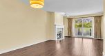 204 876 W 16th Avenue