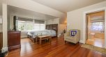 1453 Laurier Avenue