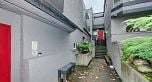 2 862 E Broadway
