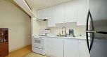 2 862 E Broadway