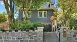 218 W 15th Avenue