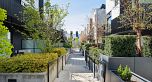 211 90 King Edward Avenue