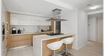 305 8 Smithe Mews