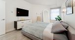 212 1924 Comox Street