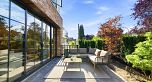 2 646 E 23rd Avenue