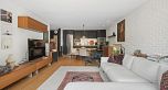 205 3264 Oak Street