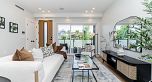 2 676 E 22nd Avenue