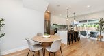 2 676 E 22nd Avenue