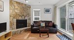101 2295 Pandora Street